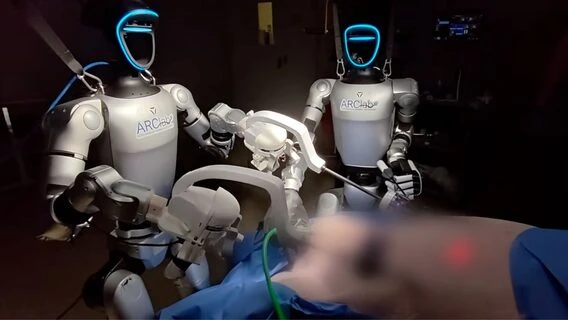 У США провели першу у світі операцію за допомогою роботів-гуманоїдів під дистанційним керуванням